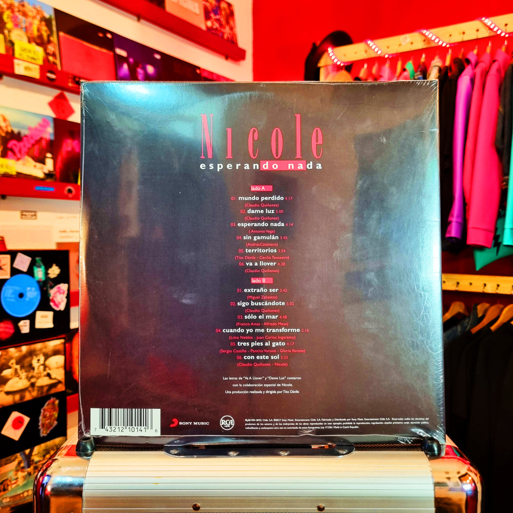 Nicole - Esperando Nada